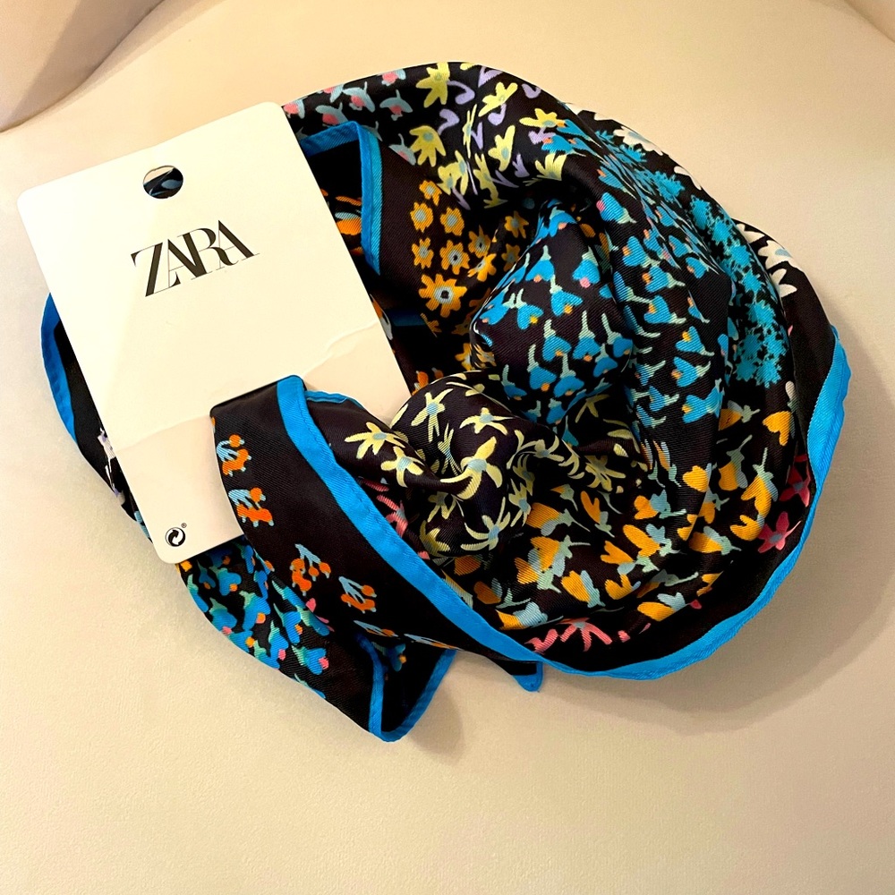Zara silky flower scarf new with tags!